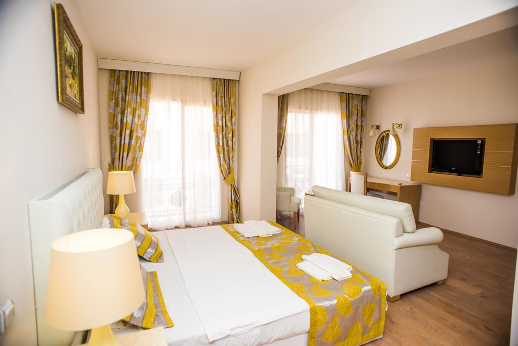 Ladonia Hotels Del Mare (Adults Only) Gümbet Exterior foto