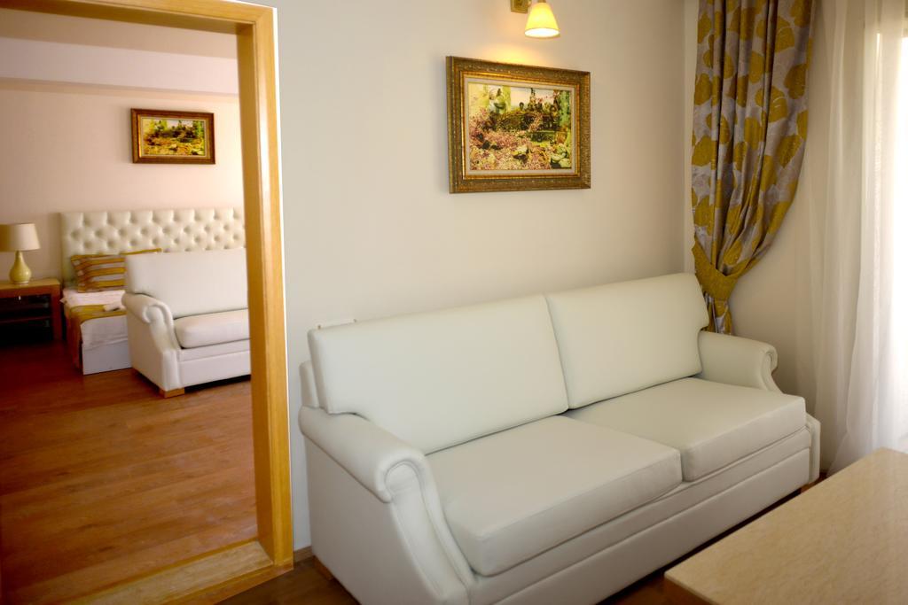 Ladonia Hotels Del Mare (Adults Only) Gümbet Exterior foto